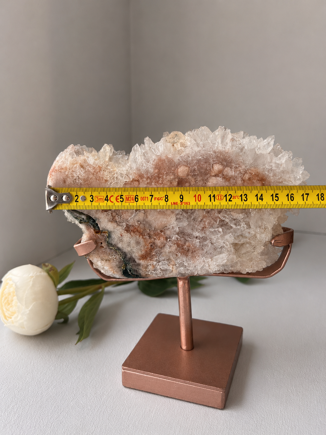 Heulandite Pink Quartz by Pietra Studio Milano 